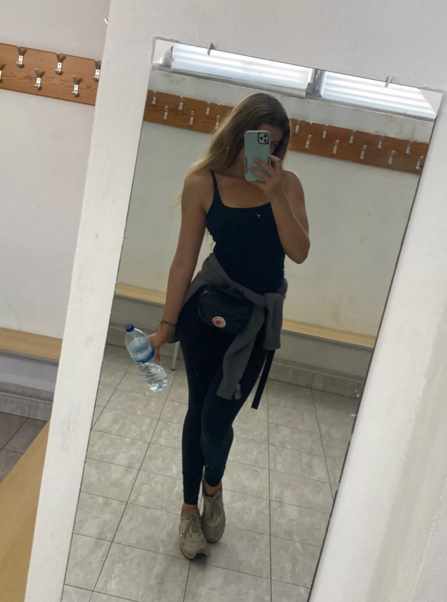 Mia | selfie | IG Story | September 2023