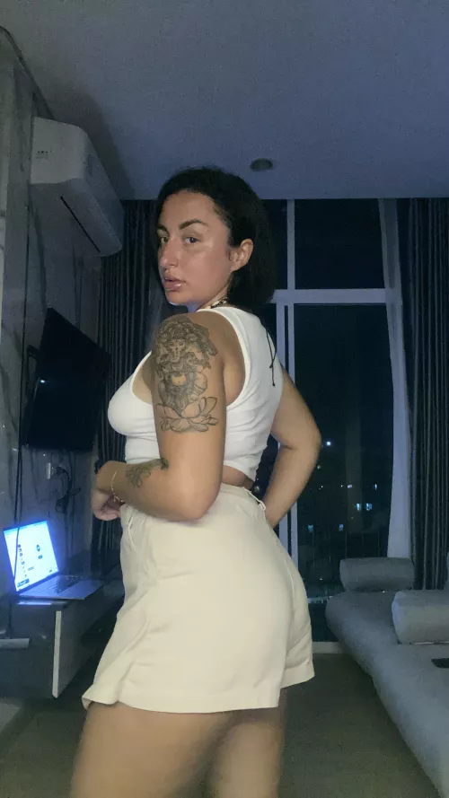 Ready to get sticky with me?