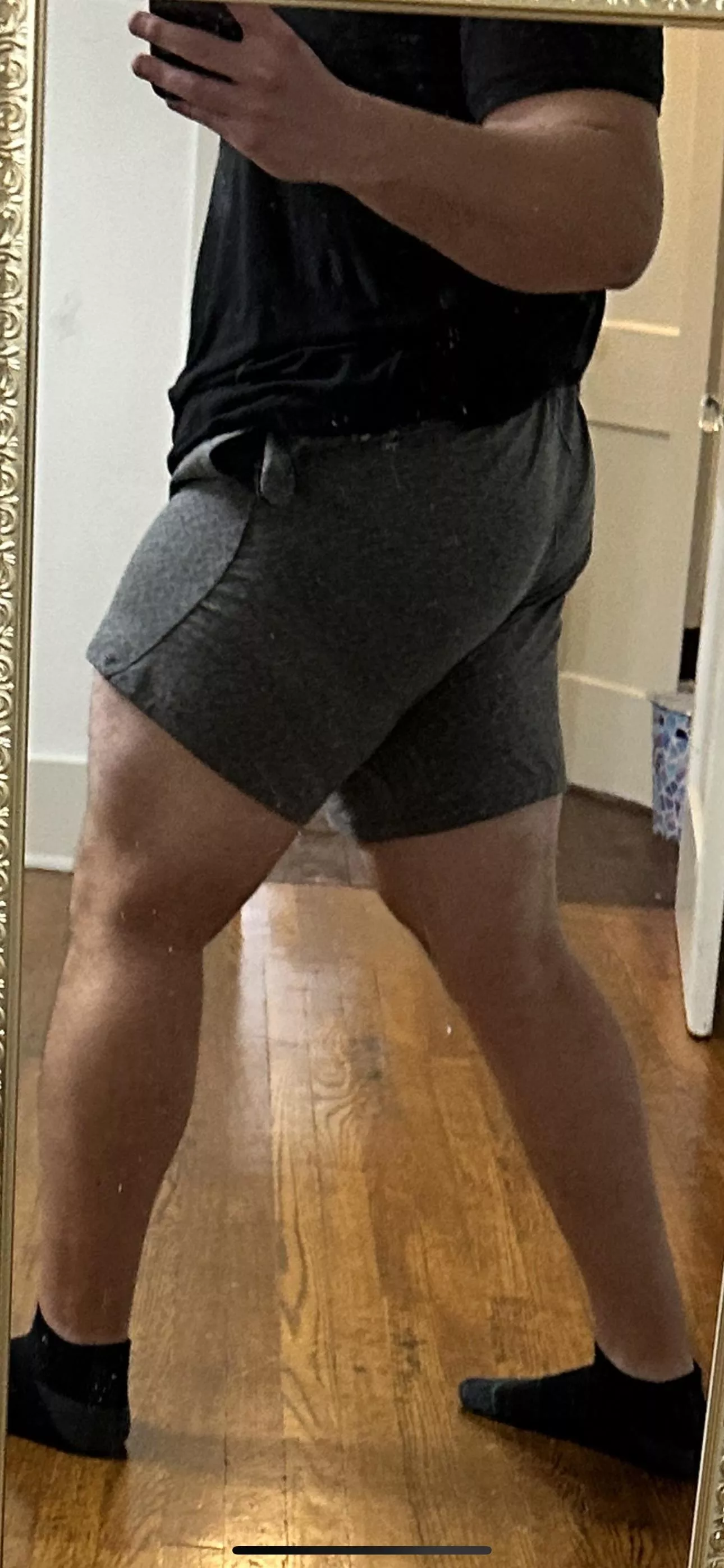 Thunder thighs for the guys.