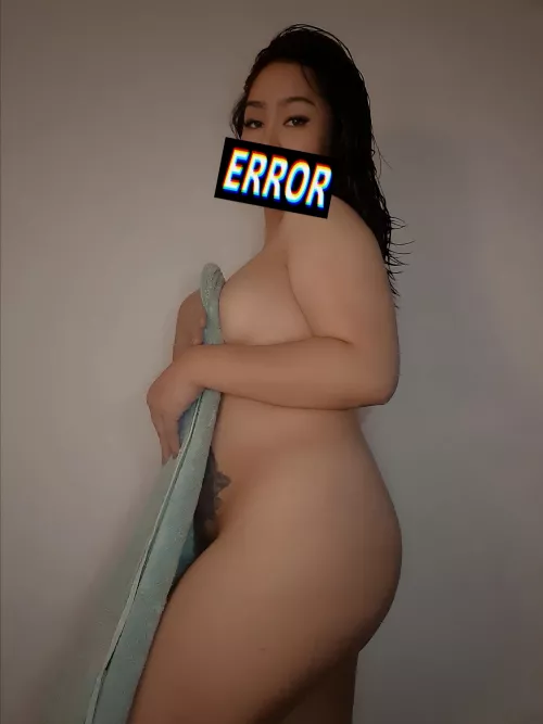 What's also nice about a work-(f)rom-home setup is that you can take a shower on your break. 😁😁😁😋👌