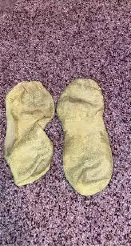 5 days wear [for sale] DMs open