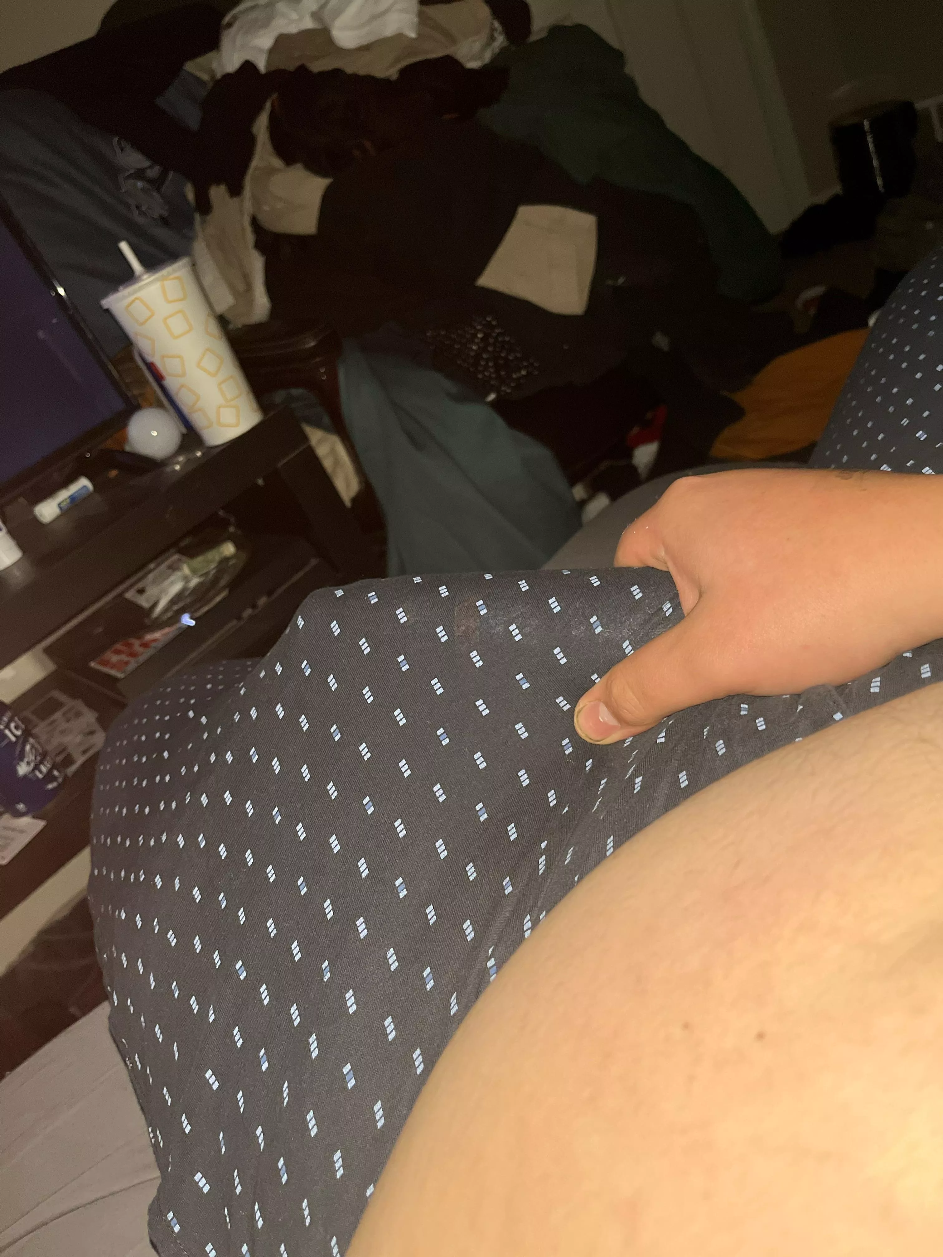 Dm to see what it looks like without pants M(22)(9”)