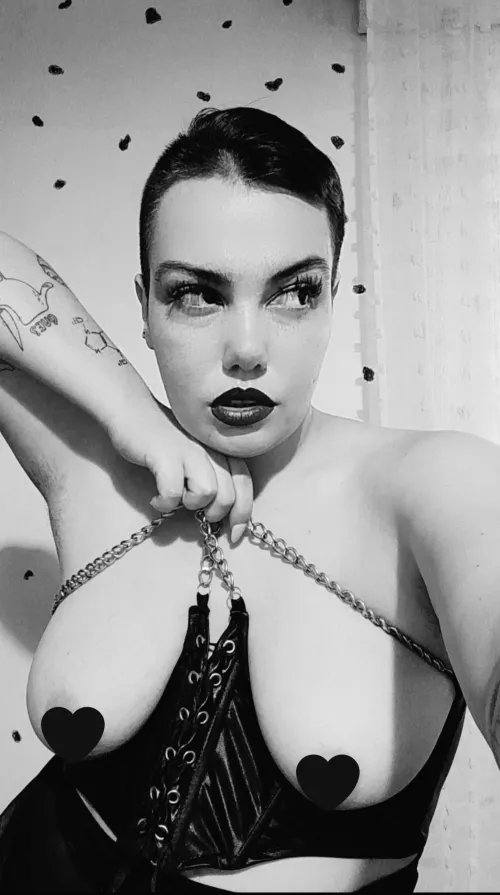 Do you like my haircut?