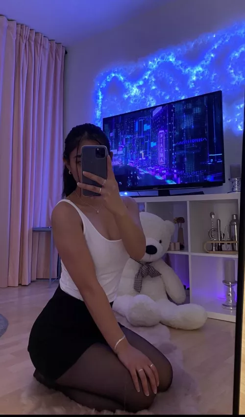 Hii u like my background?😝