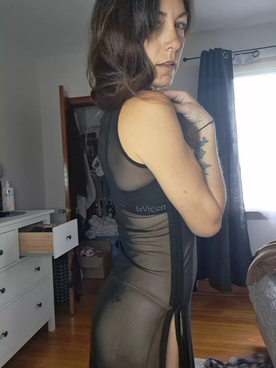 I hope you are hungry because I've got a very tasty pussy ;)