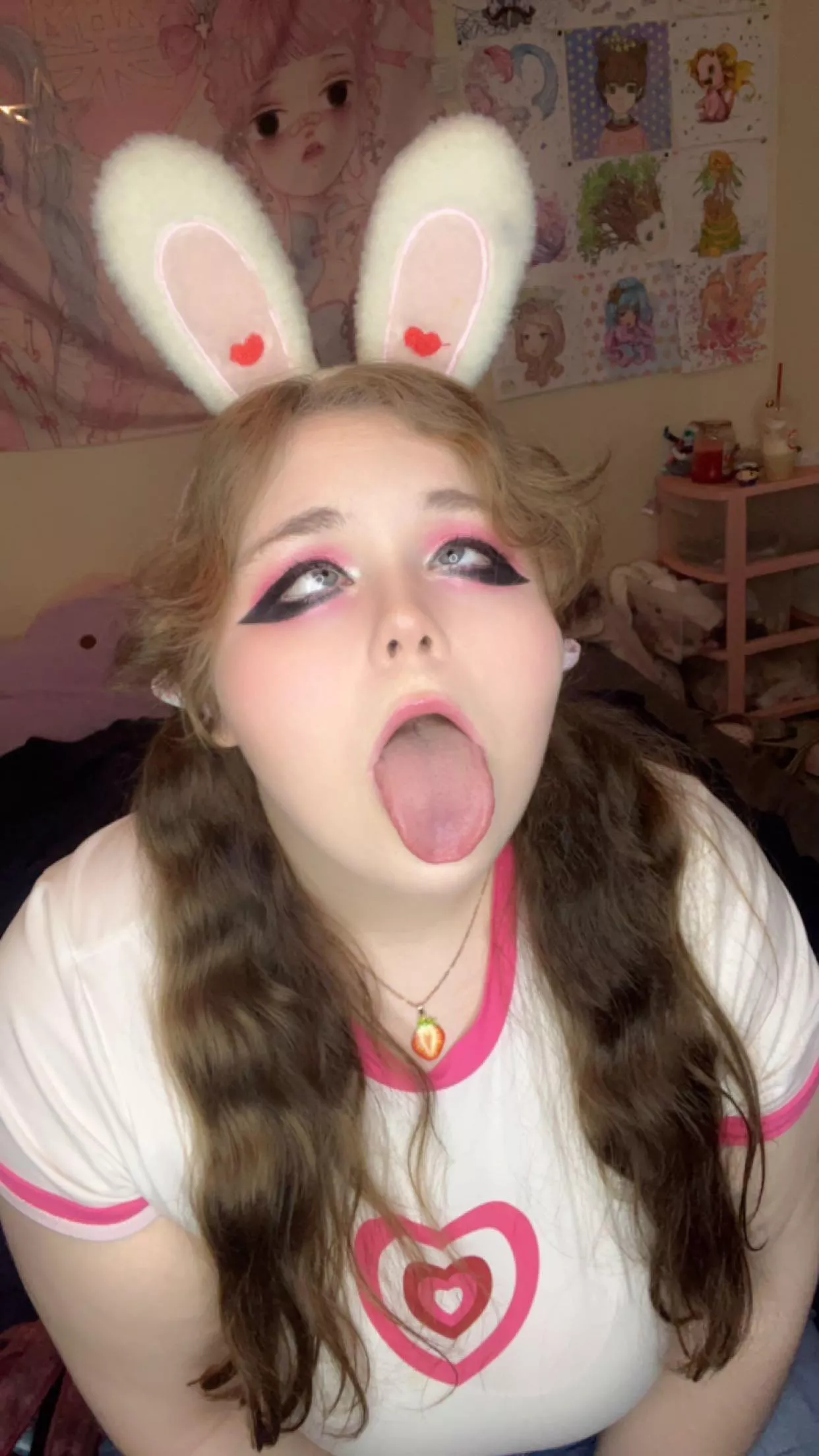 Let me be your chubby bunny babe 🥵💕