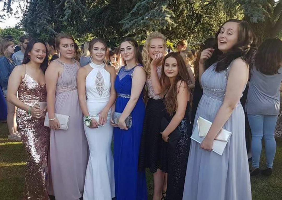 Prom Girls