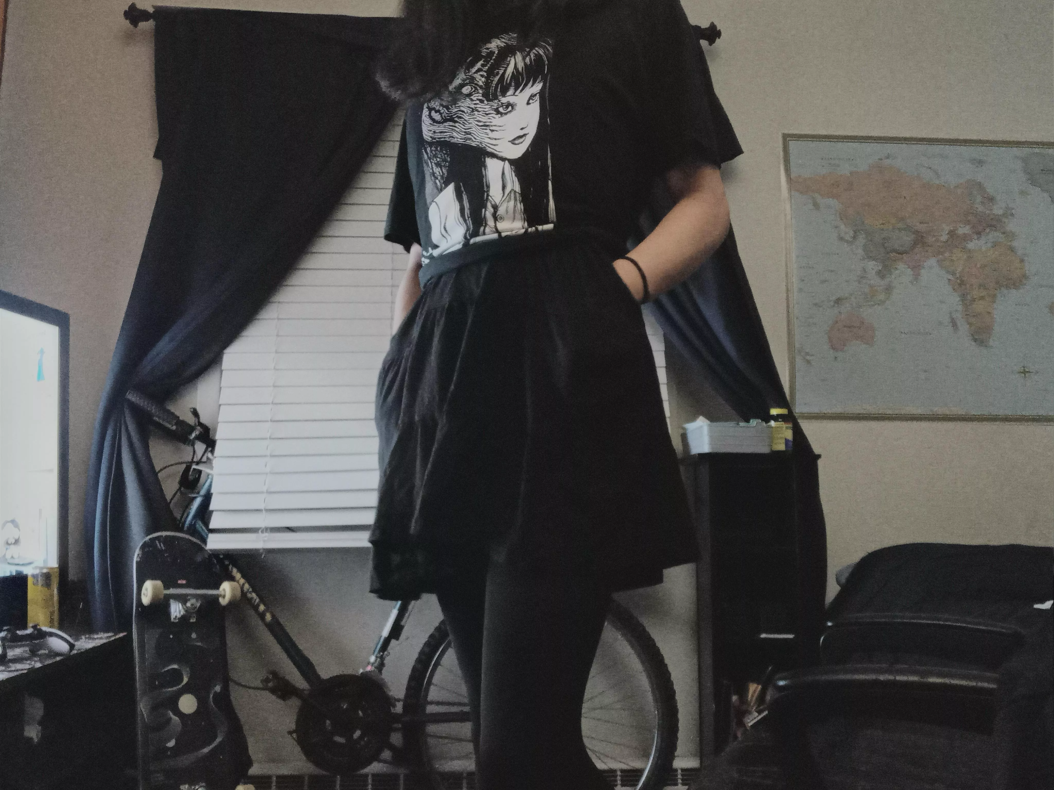 Skirts with pockets>>