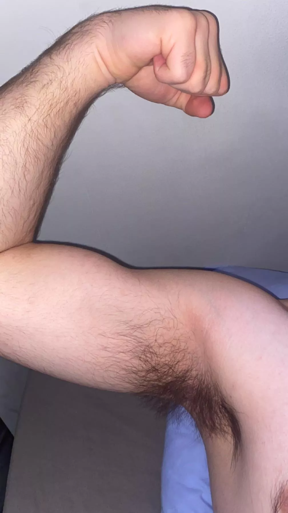 Wanna compare our pits? 🤭