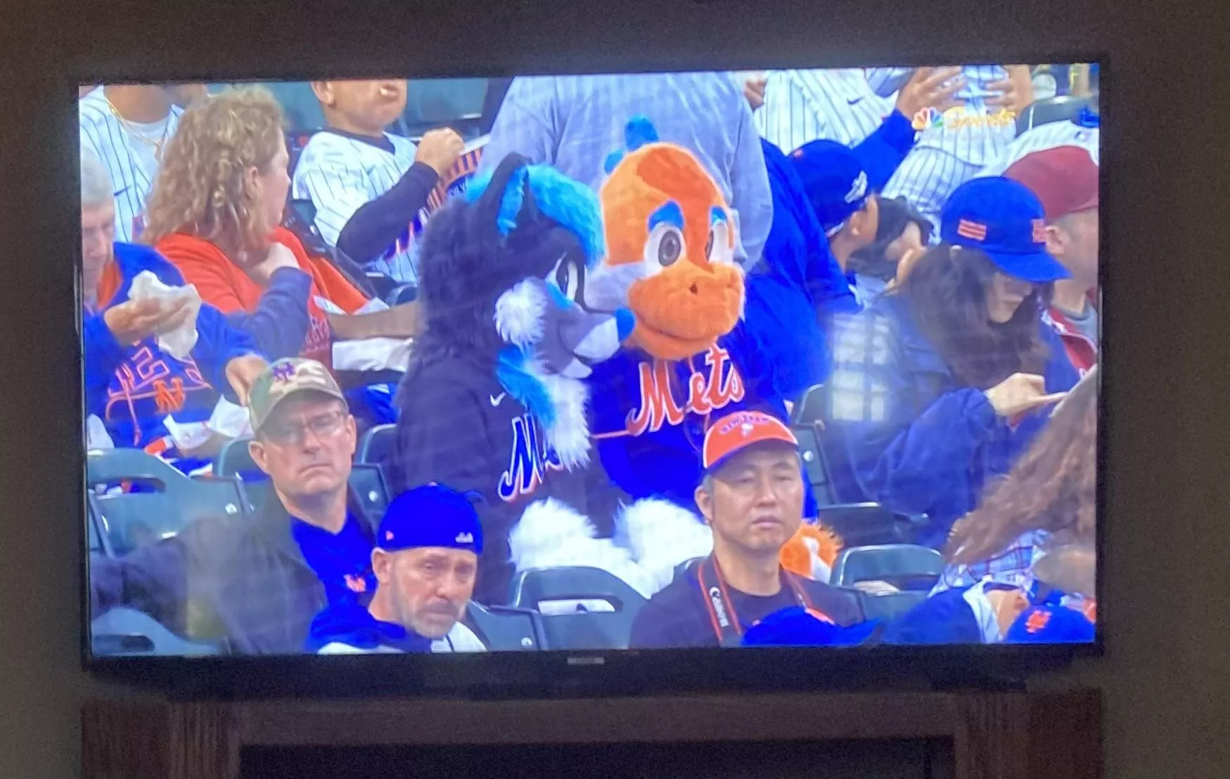 Was not expecting to see furrys on live tv