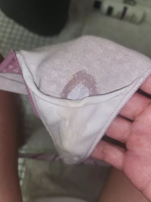 Yum extra strong scent 💦