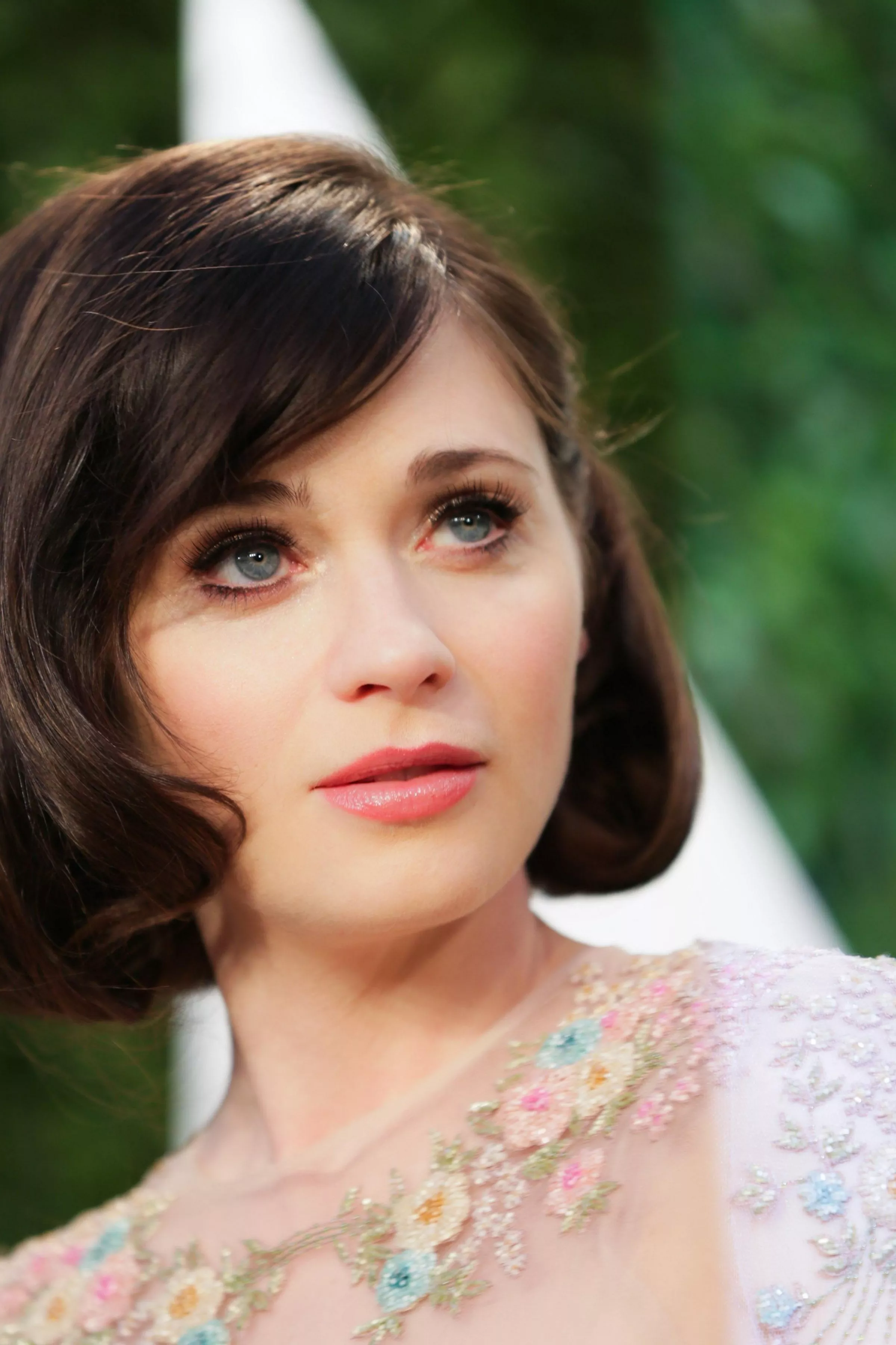 Zooey Deschanel (High Res)