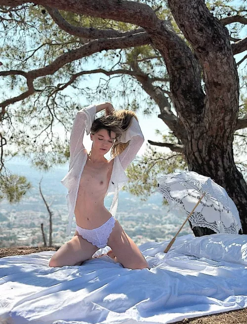 Are you into 18yo college girls ? ;)