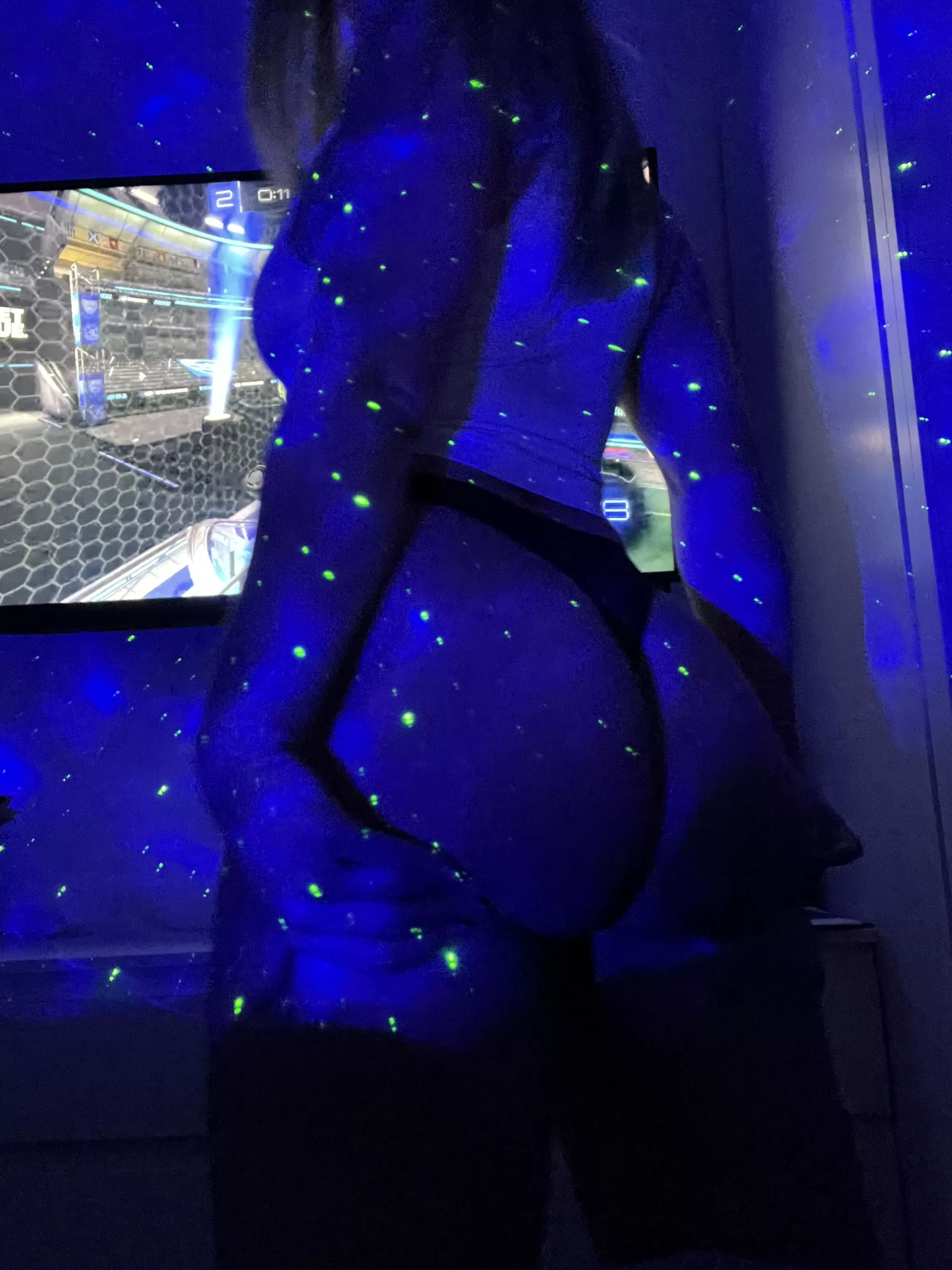 can you eat my ass while i play rocket league?