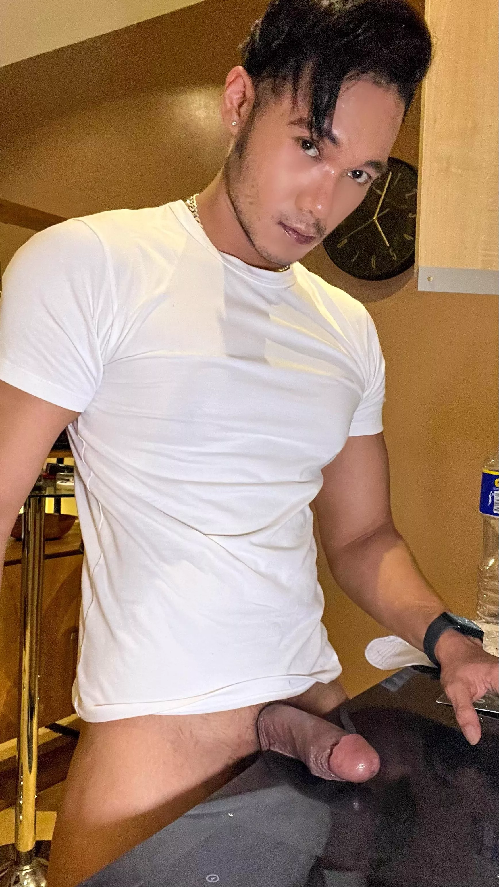 Come home soon, your dinner is waiting for you 🍽️