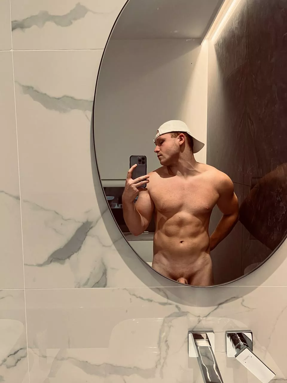 Good morning you sexy thing.