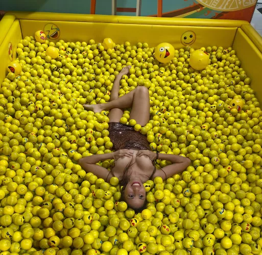 Hope you all have an amazing week(x