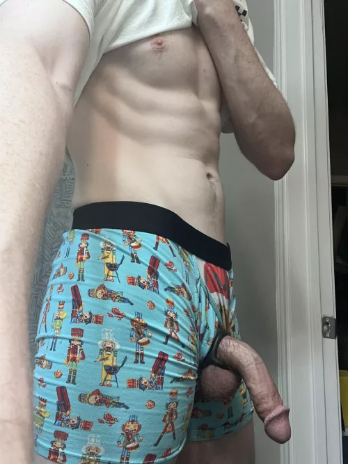 Just showing off post-workout, let me know if you want more :)