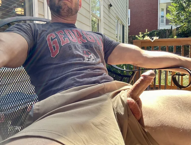 Outback show for the neighbors