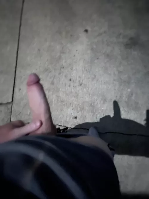 Playing with my shadow😉