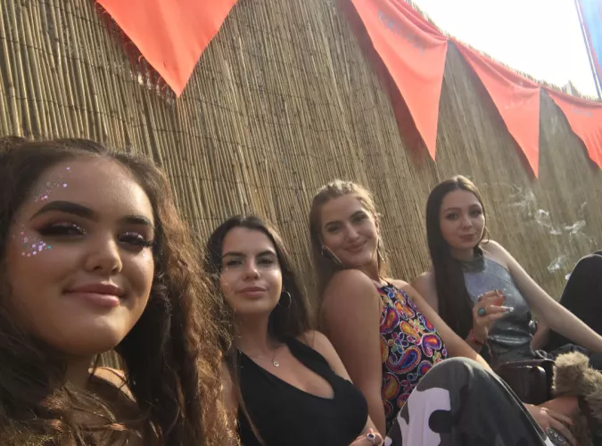 Rank these festival girls