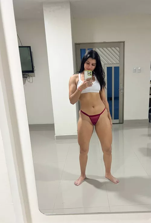 Say hi and I might DM you my twerking video on snap