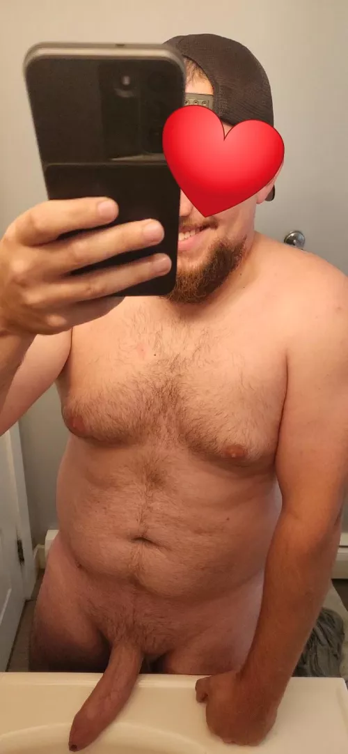 Say hi if you like it when a bigger guy is on top 😈