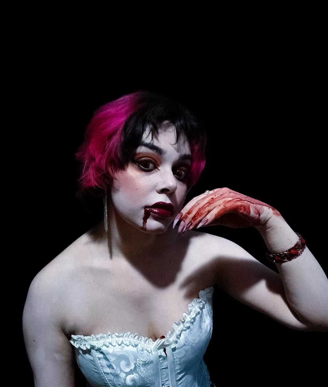 Short hair and dark heart