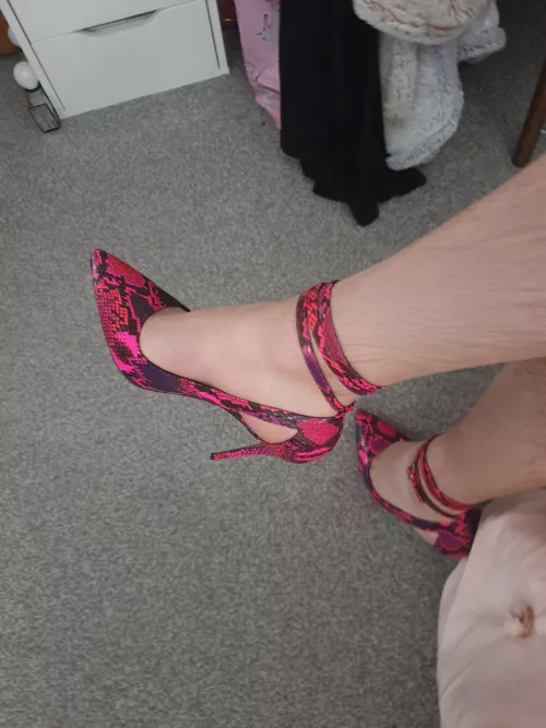 These heels are gorgeous 😍