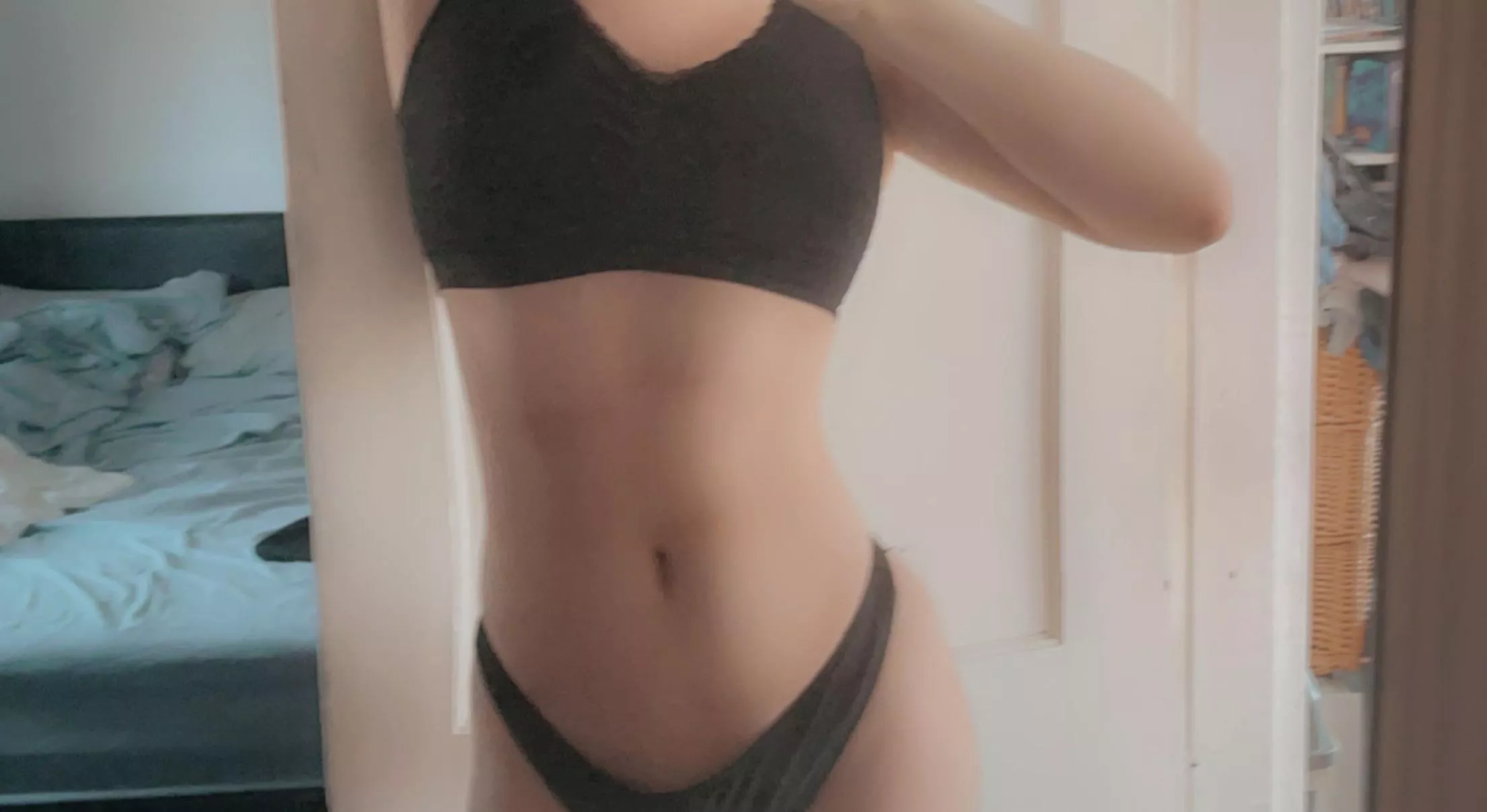 Twinks in lingerie? yes or no