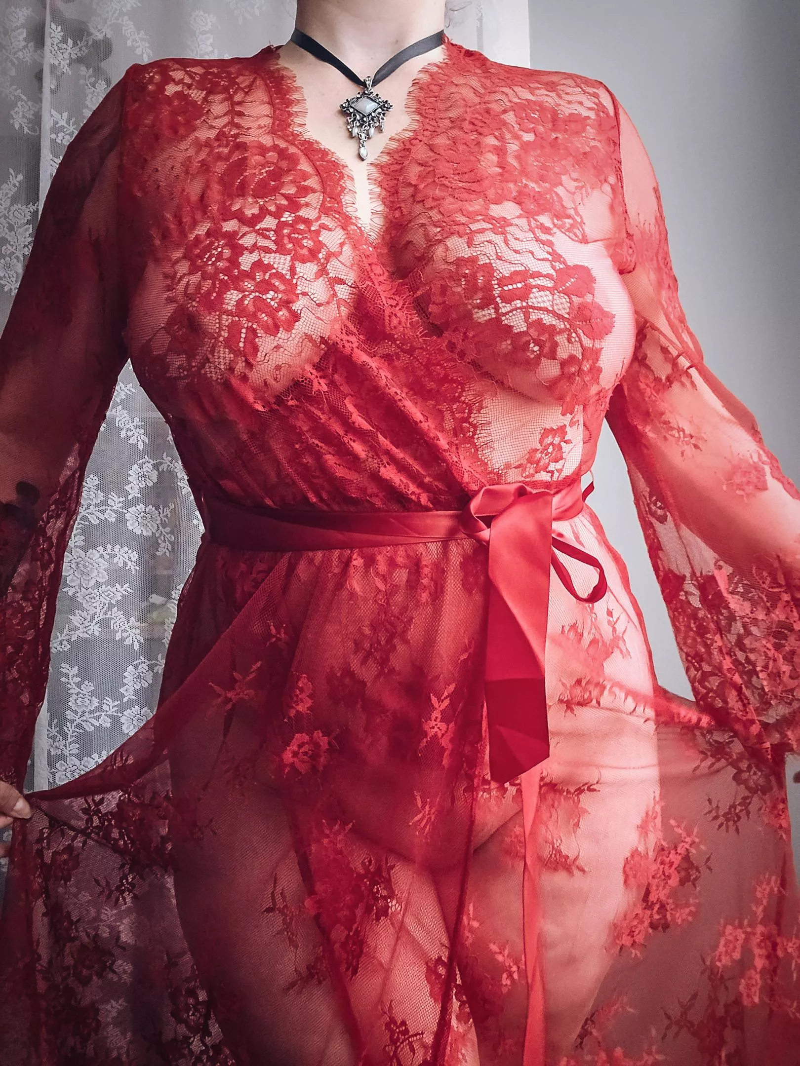 Unwrap me like a present