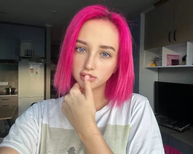 Ups...we just made eye contact