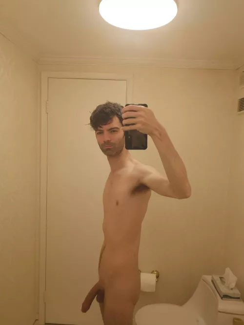 Who want to feel it as it gets rock hard