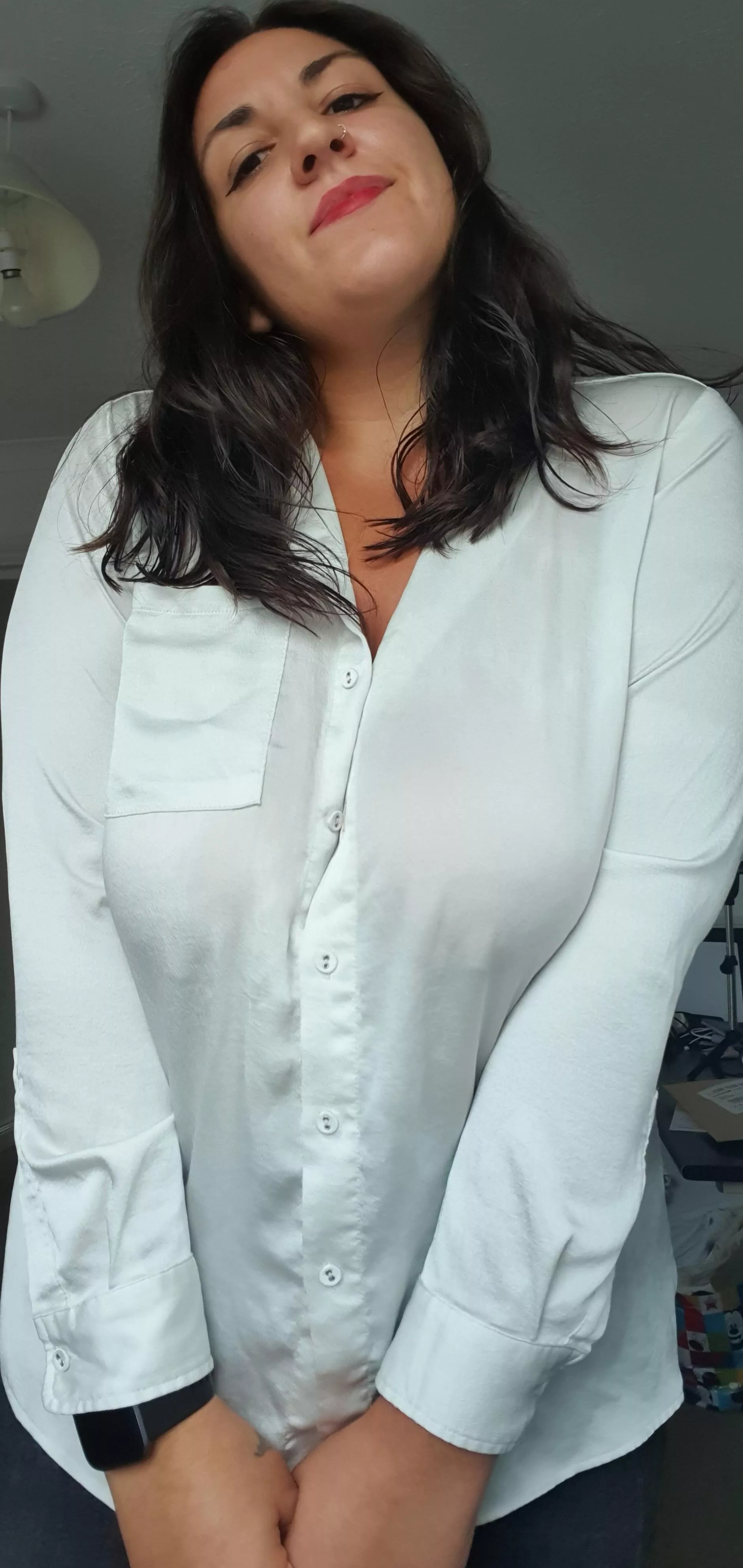 Another day, another white shirt 🙈