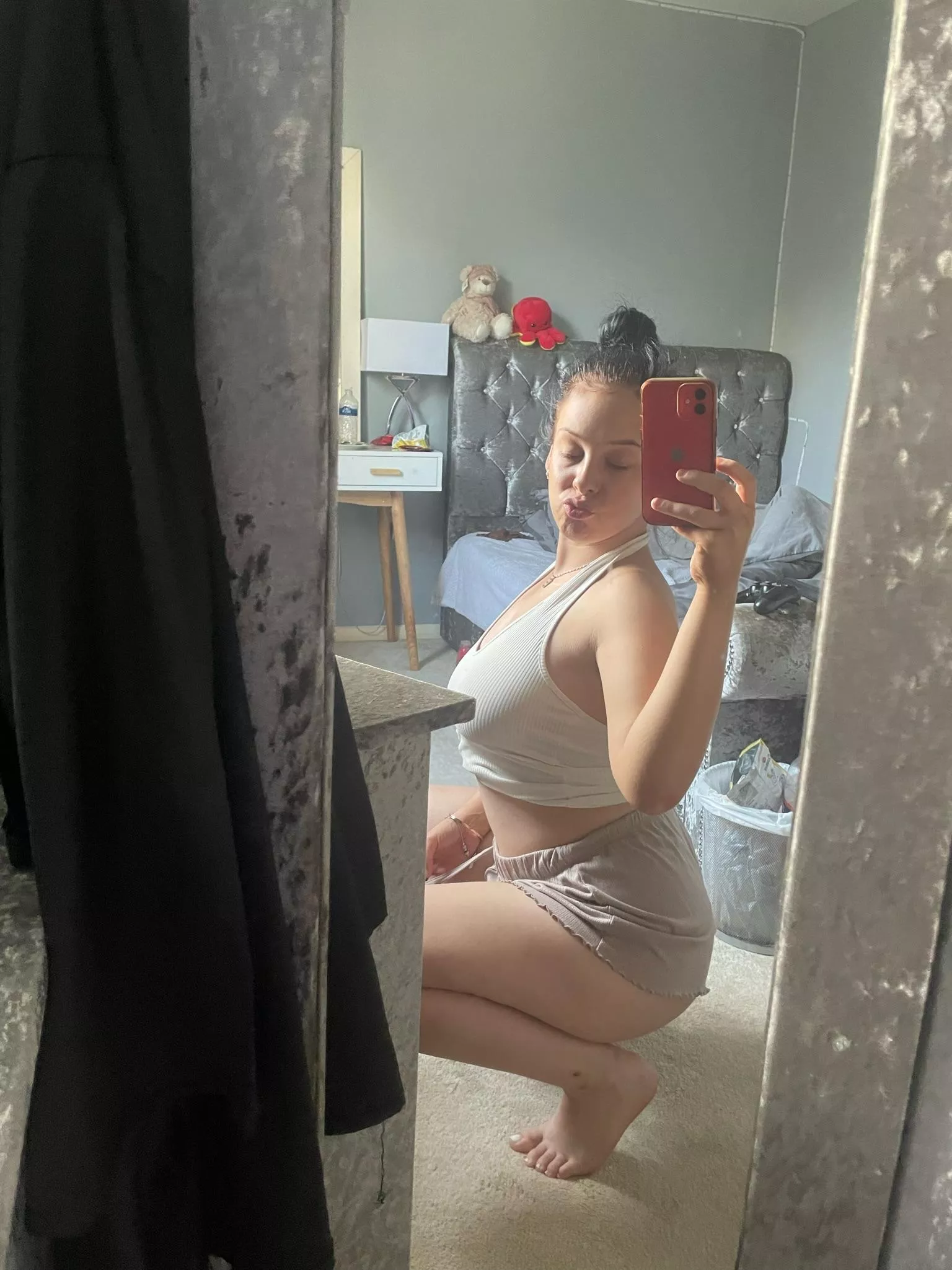 Comment yes if you've ever lasted under a minute, I love a 1 pump man