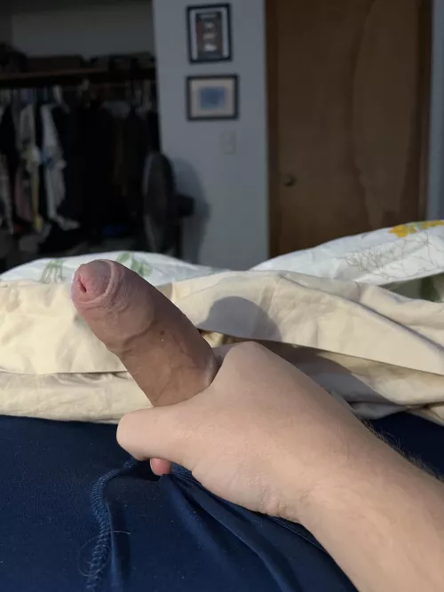 Got a case of the Mondays, think you could help 😏