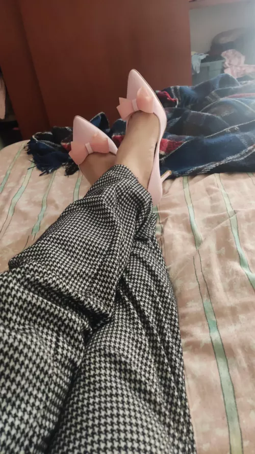 Guys can wear heels too 😊