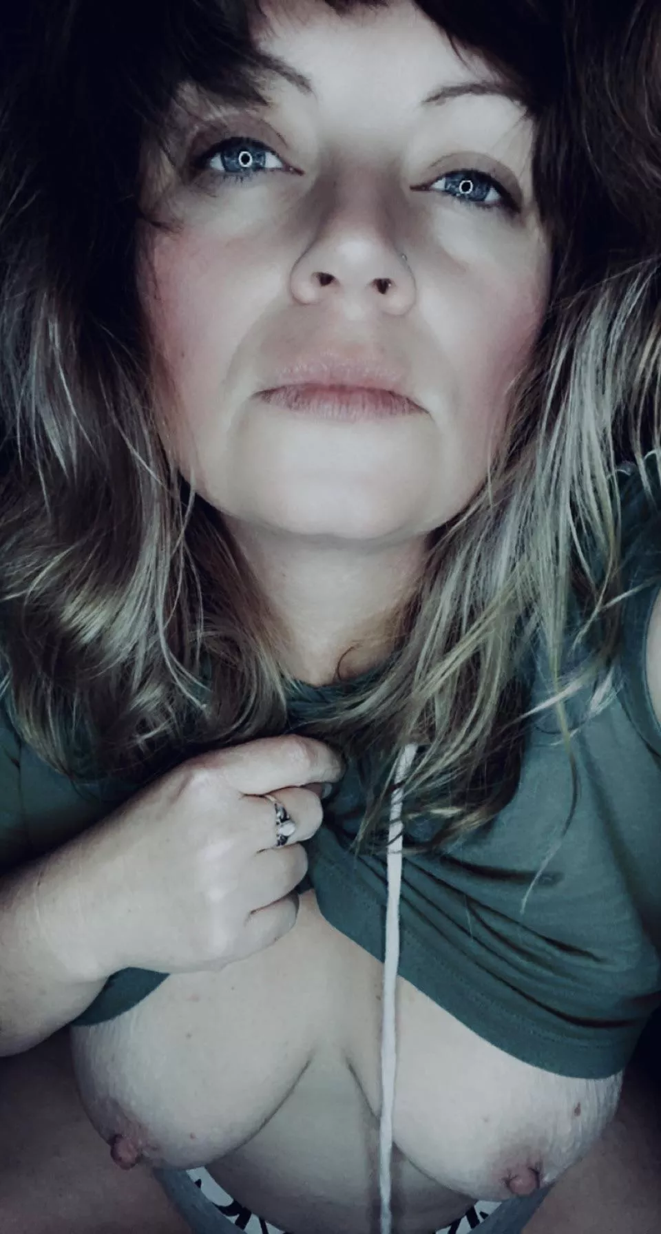 Happy Monday, drop a load on this mil(f)