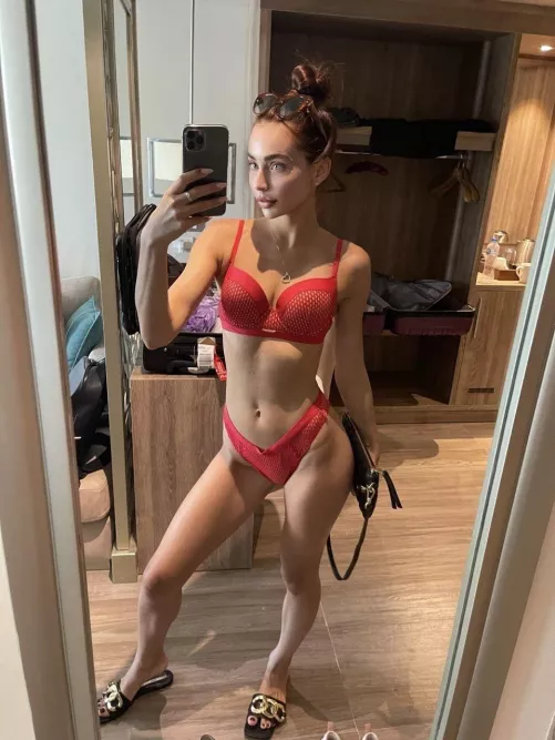 I am such a hot girl and encourage your most active ardent desires!