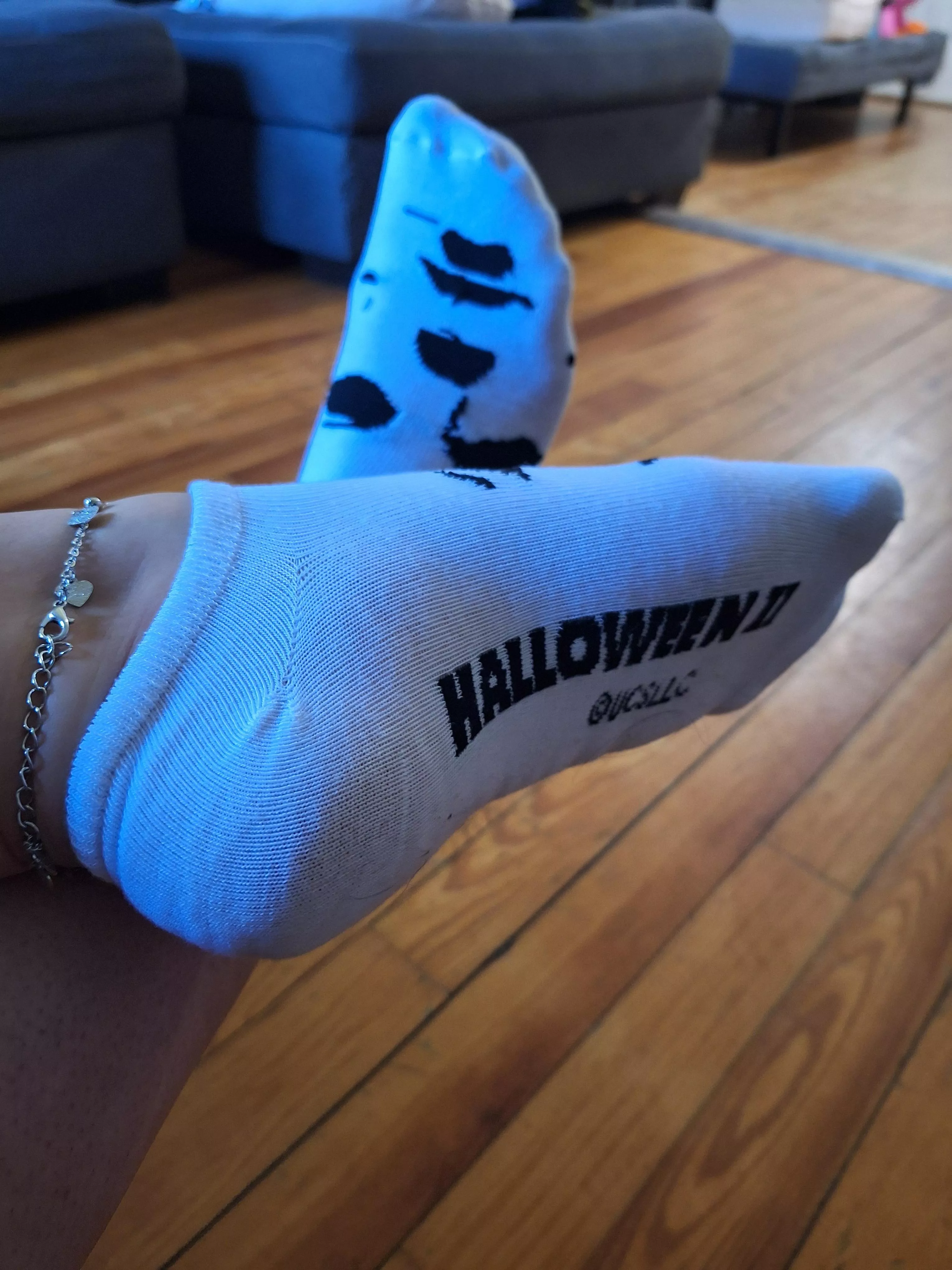 Let's see how smelly I can make these for you 🎃