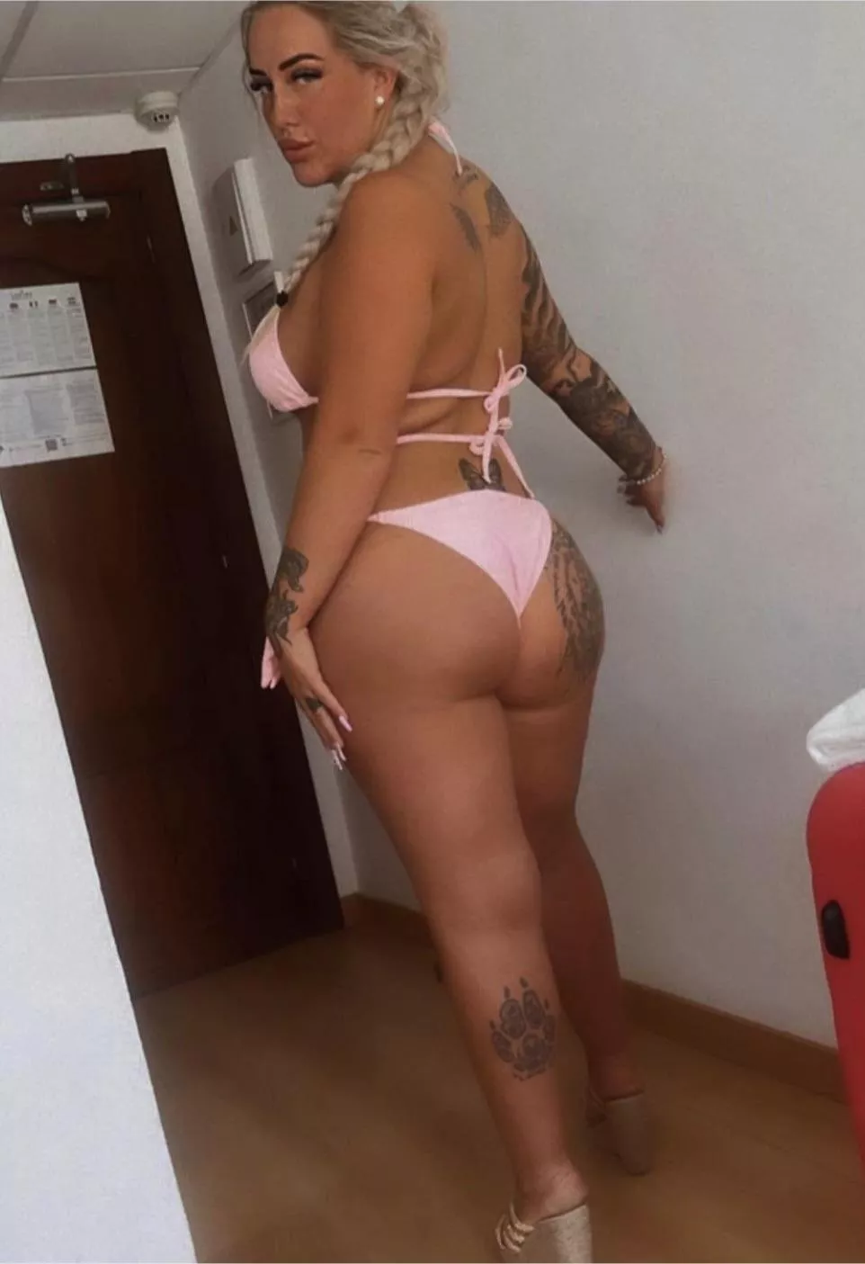 @lisamariedismore slutty Lisa