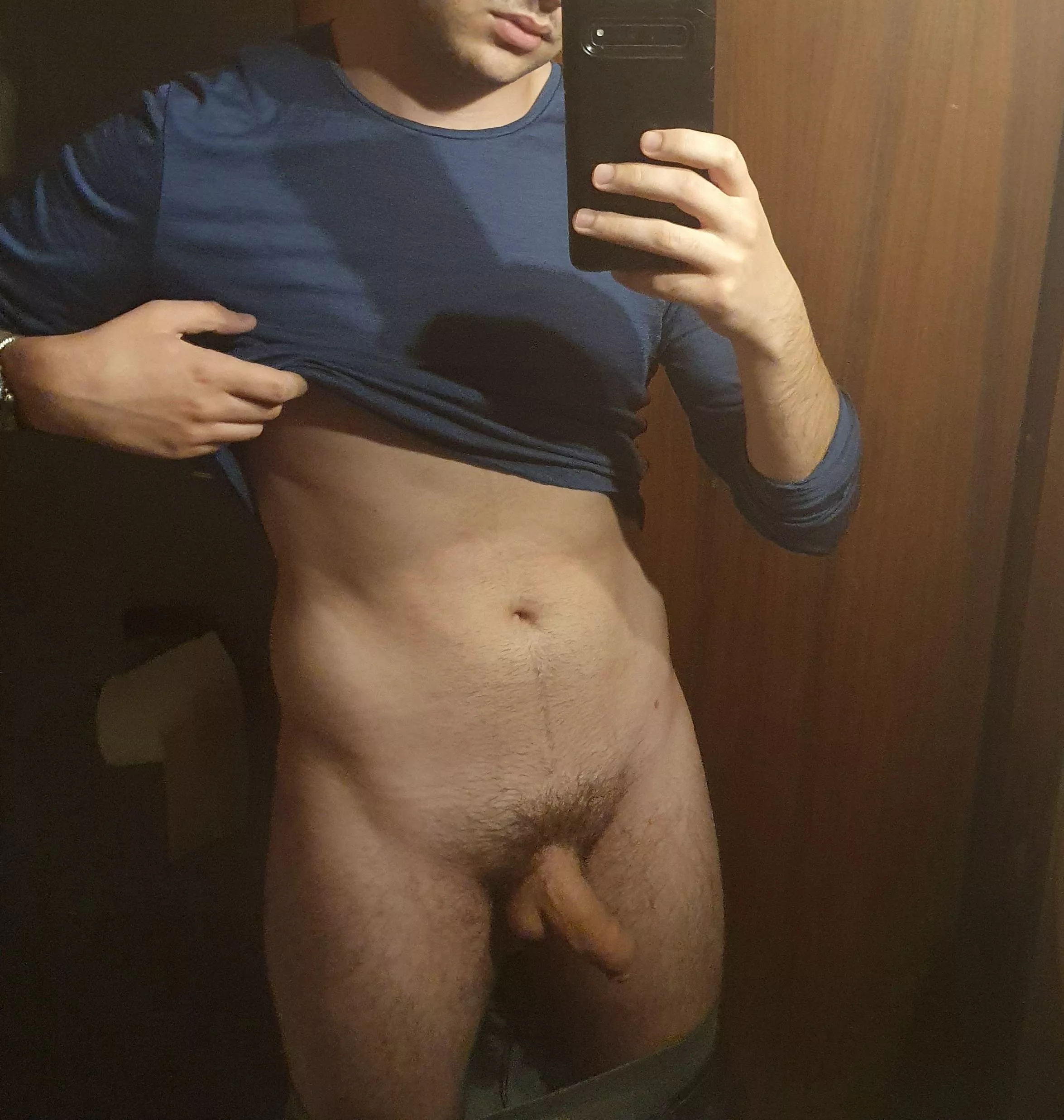 People have a thing for Vs? 21m