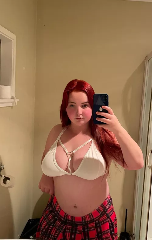 tell me what youd do to my thick body 😆