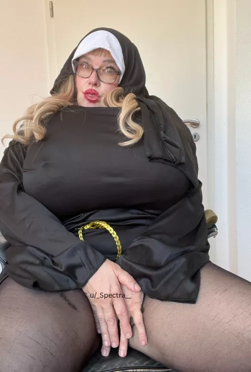 would you eat whats beneith my hands