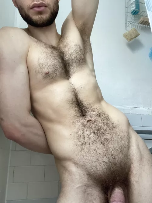 Bush looking dense here 🥵