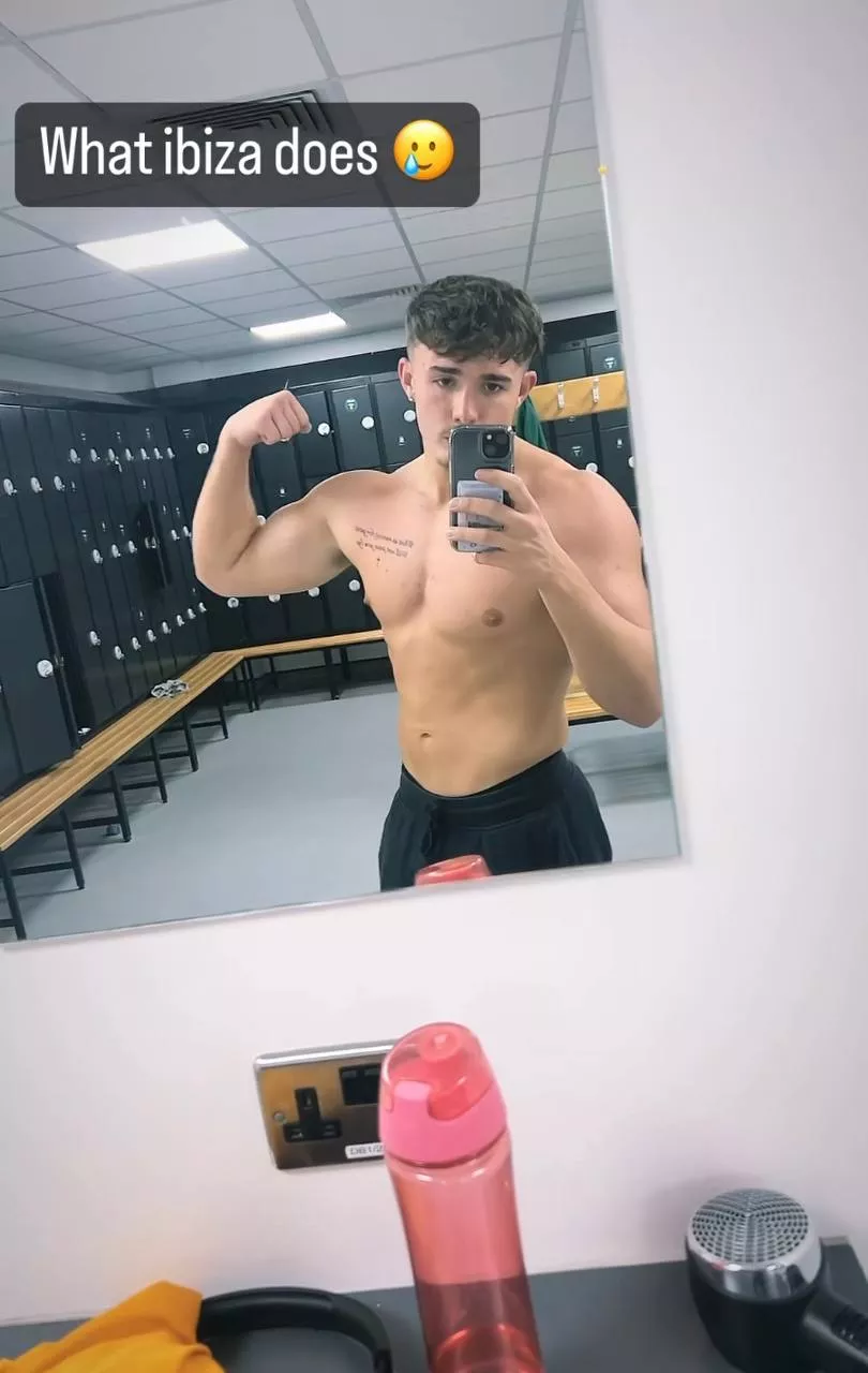 felt cute. might delete felt cute. might delete