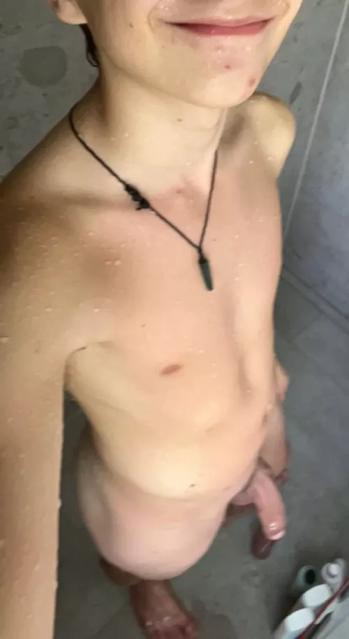 Hey do you like what you see😘