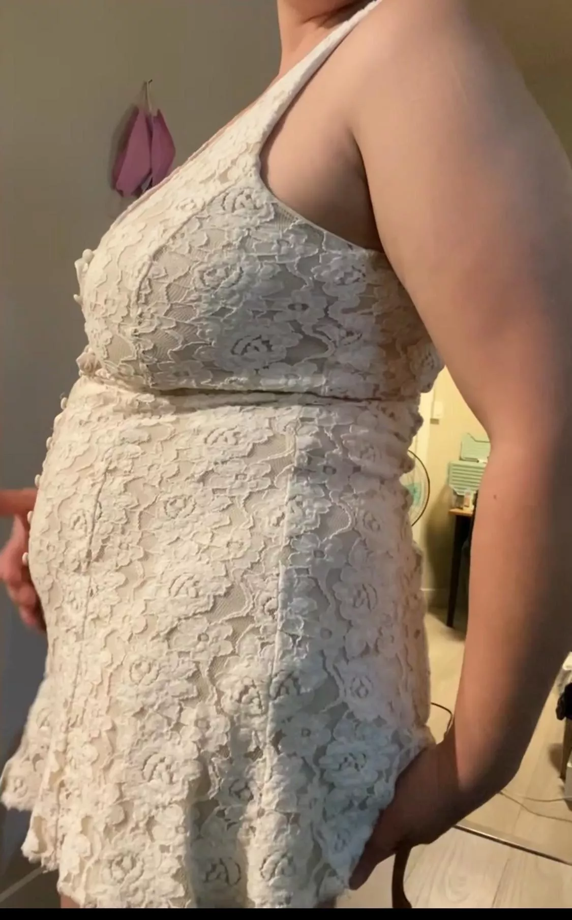 Im starting to look really fat 😮 do my arms look fat now?