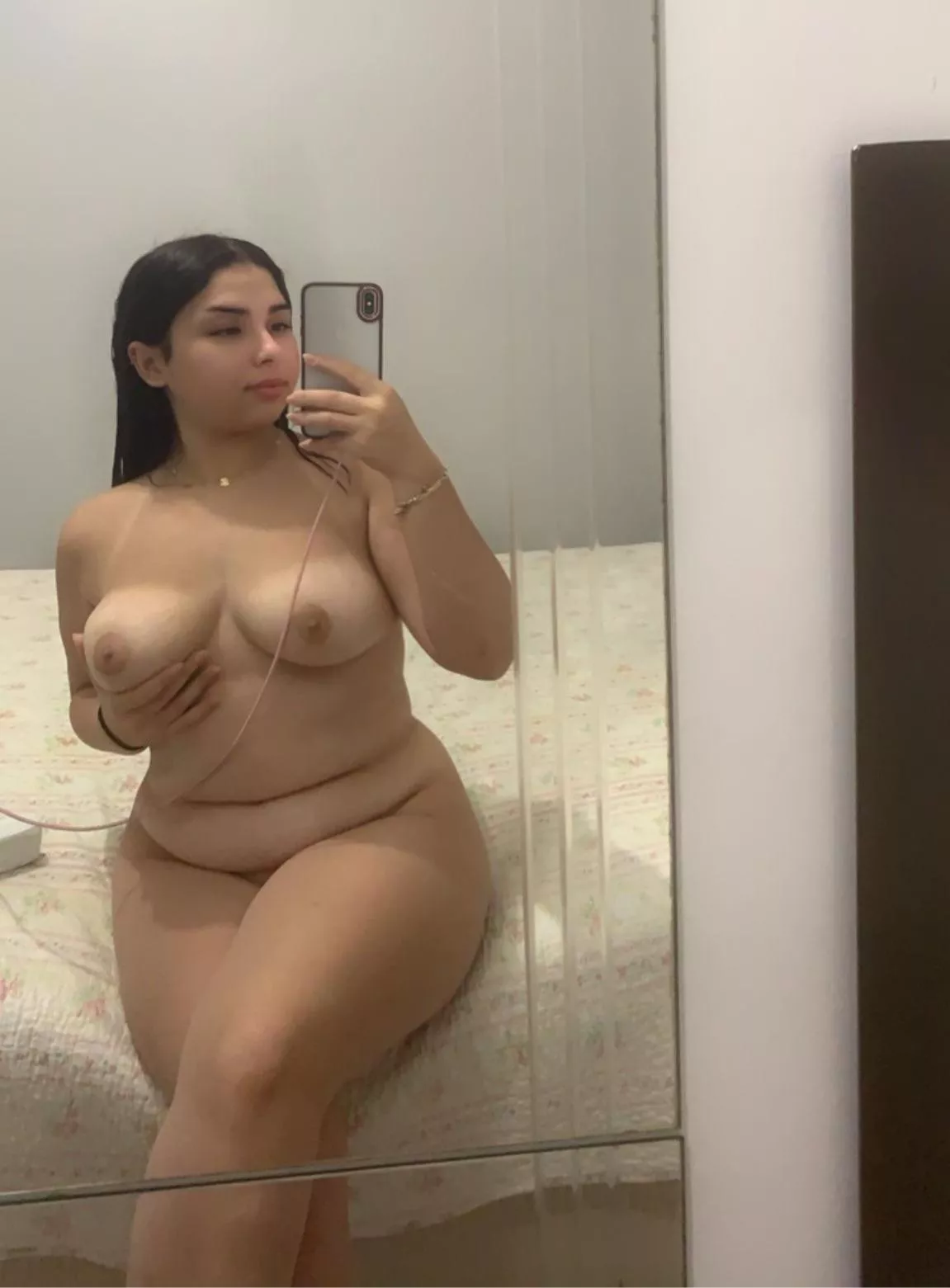 My ex said that I am a bit chubby… what do you think ?