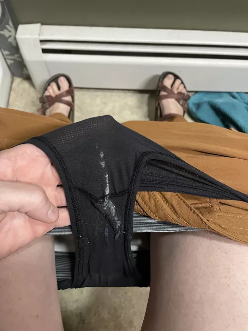 Roughly 15hrs on this pair… looking and smelling good 🤭